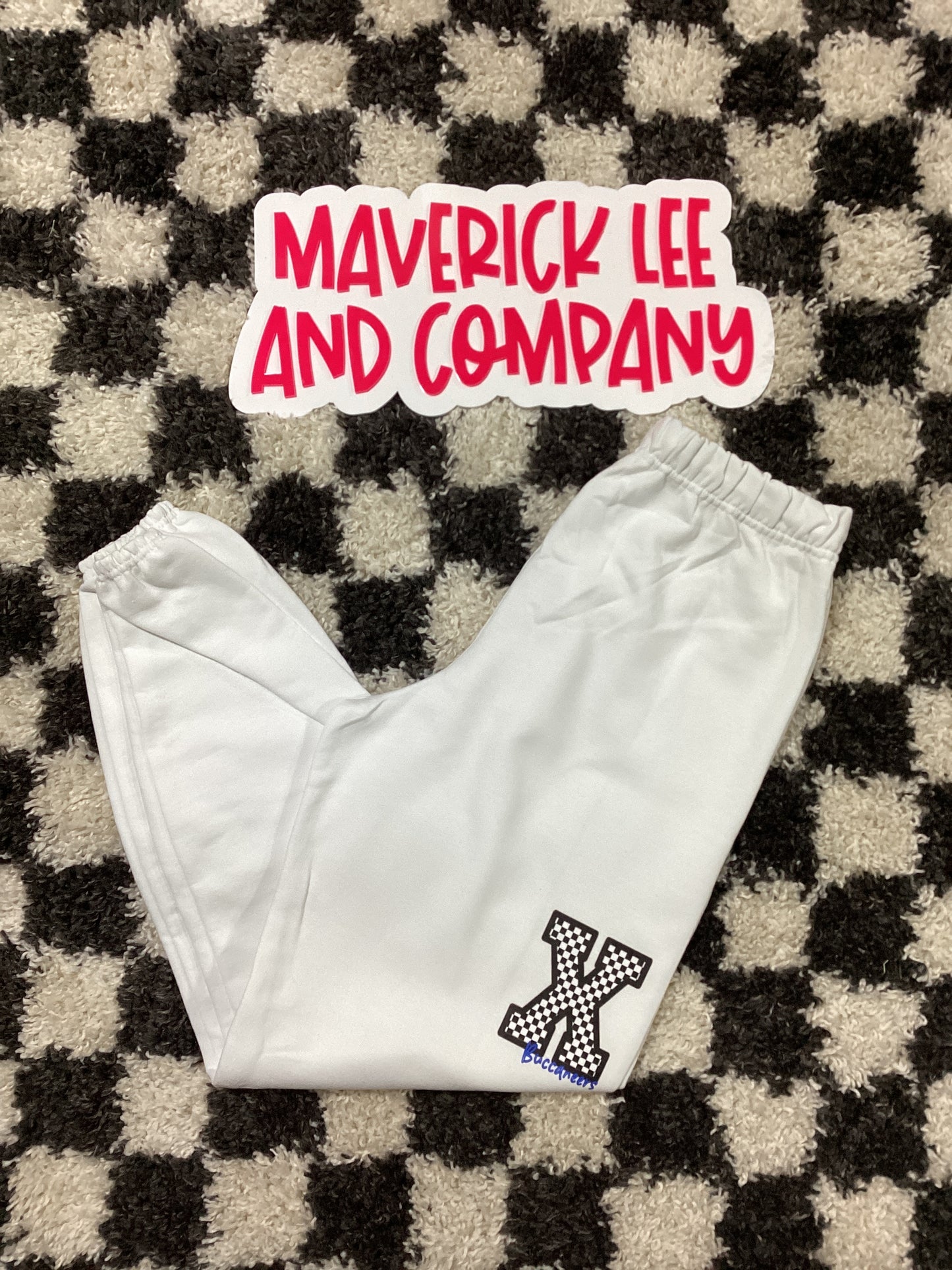 M white jogger sweatpants in stock
