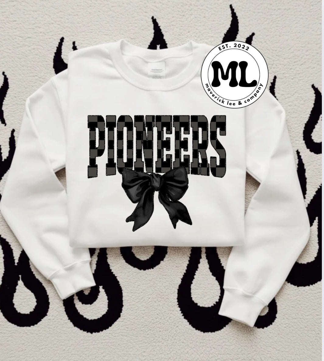 Pioneers black and grey checkered