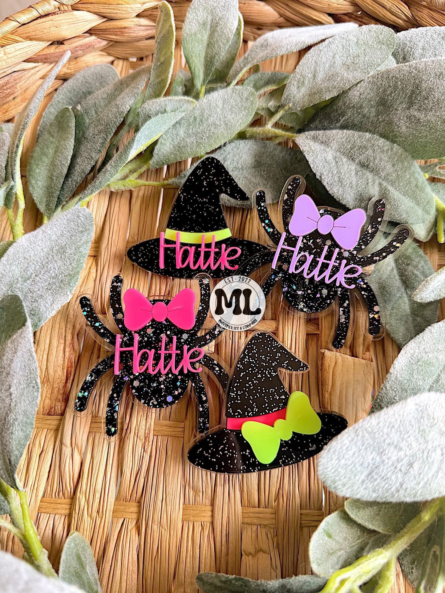 Witches hat and spider alligator hair clip 