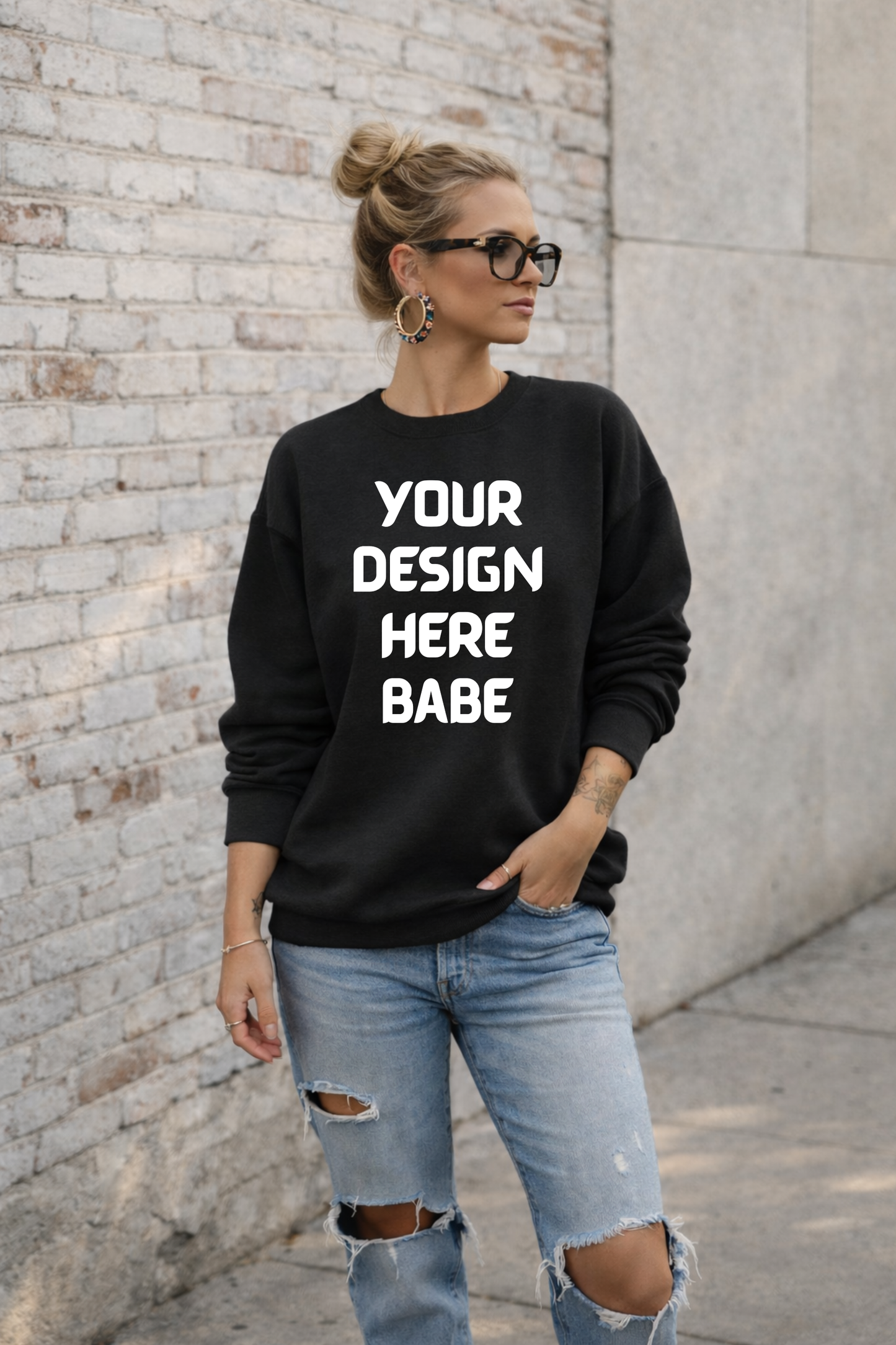 Mock up - Black Gildan Sweatshirt