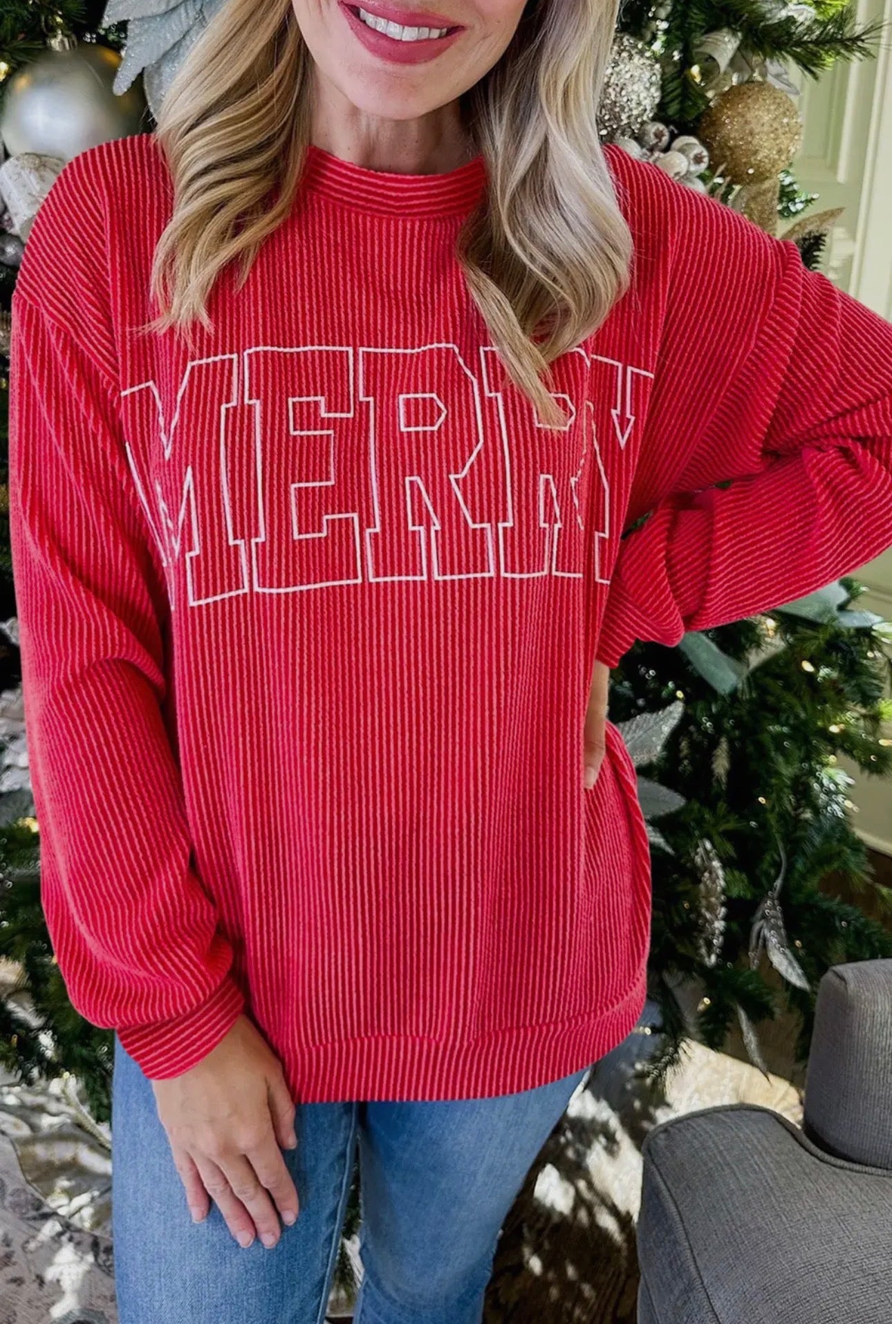 Twisted Rib Outlined Merry Letter Graphic Loose Long Sleeve Top