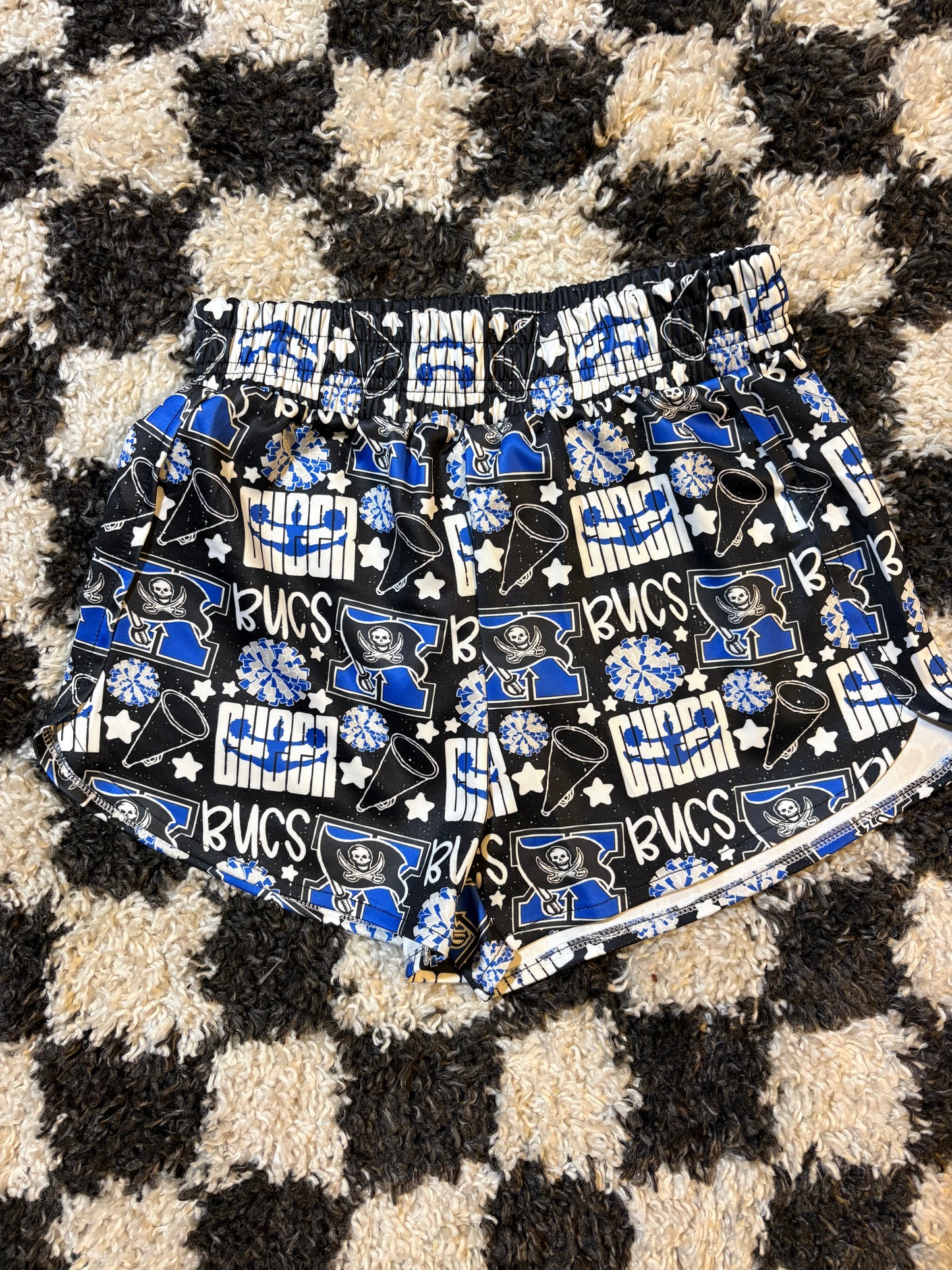 Small high waist shorts in stock