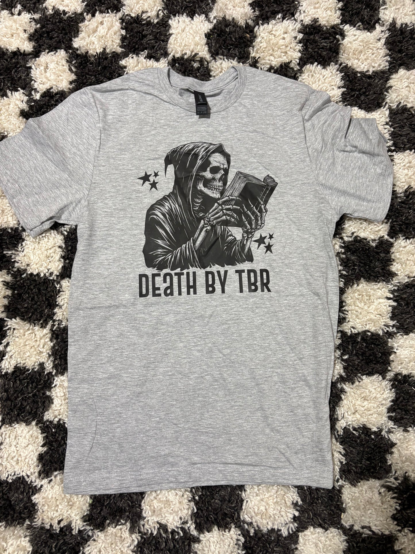 Small tee in stock