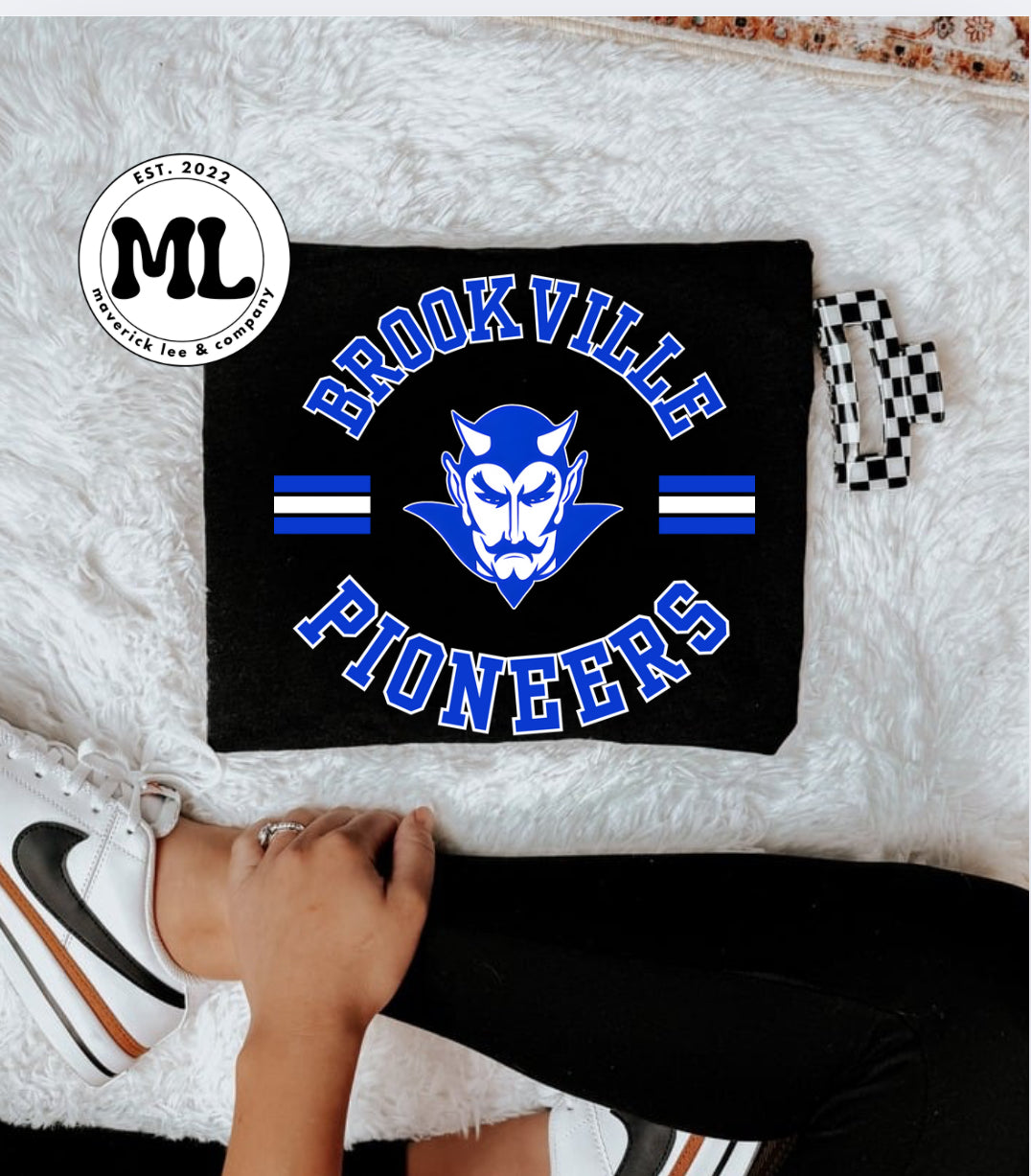 Brookville blue Devils circle + lines