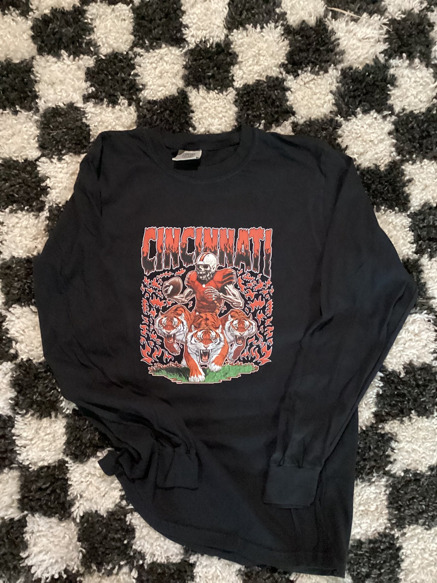 Small long sleeve in stock