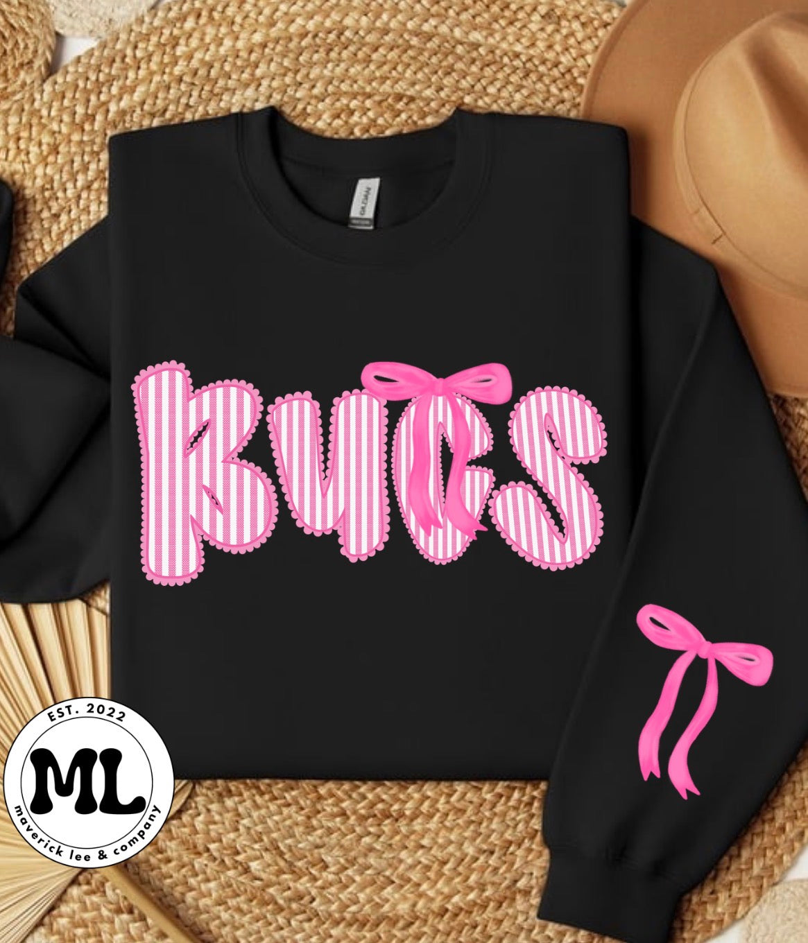 Seersucker pink Bucs with sleeve