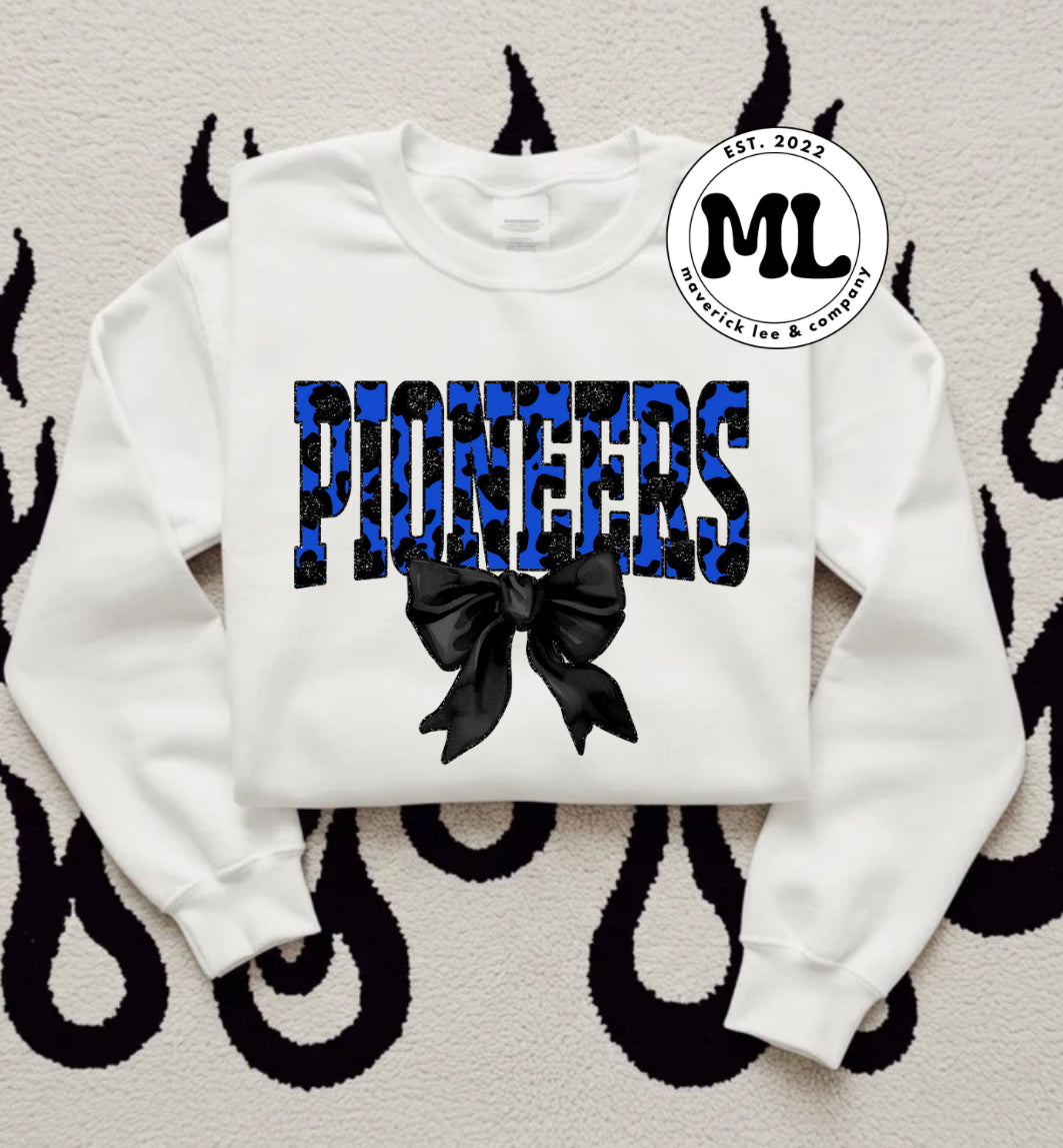 Pioneers blue and black cheetah
