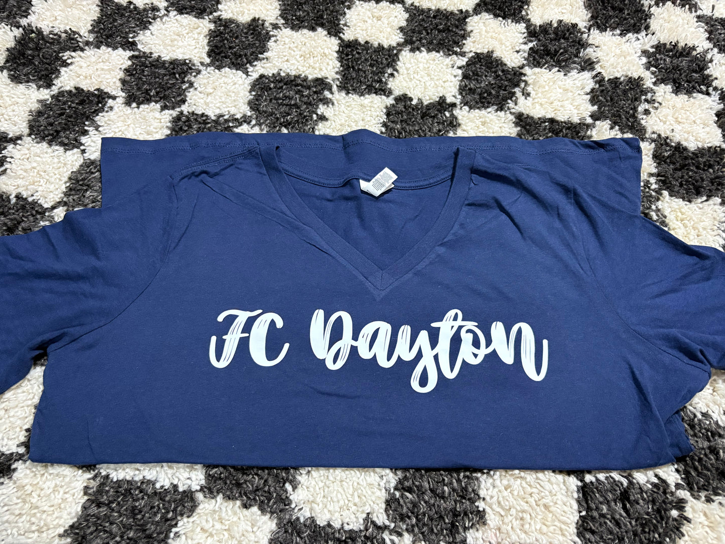 XL V Neck tee in stock