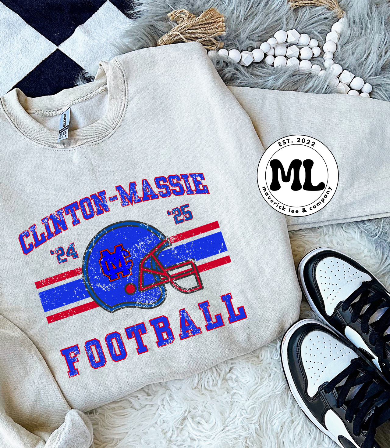 Clinton-Massie distressed