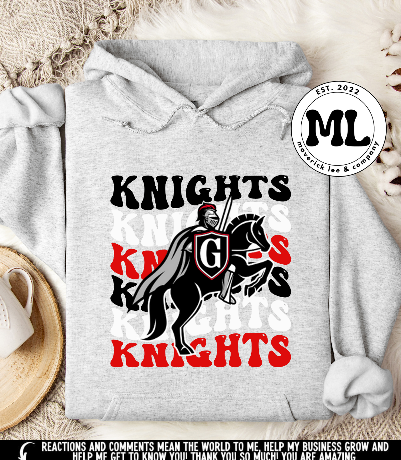 Scrolling knights horse
