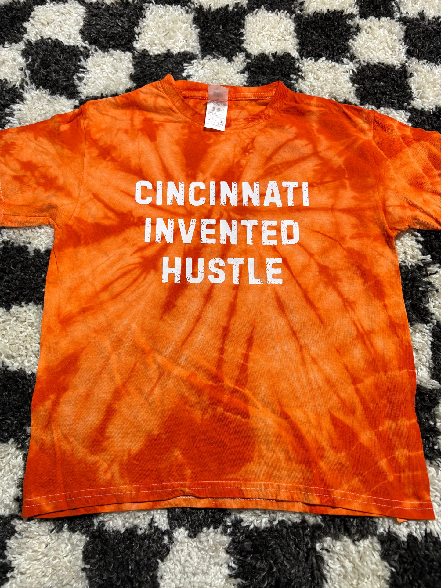 Youth Medium tee in stock