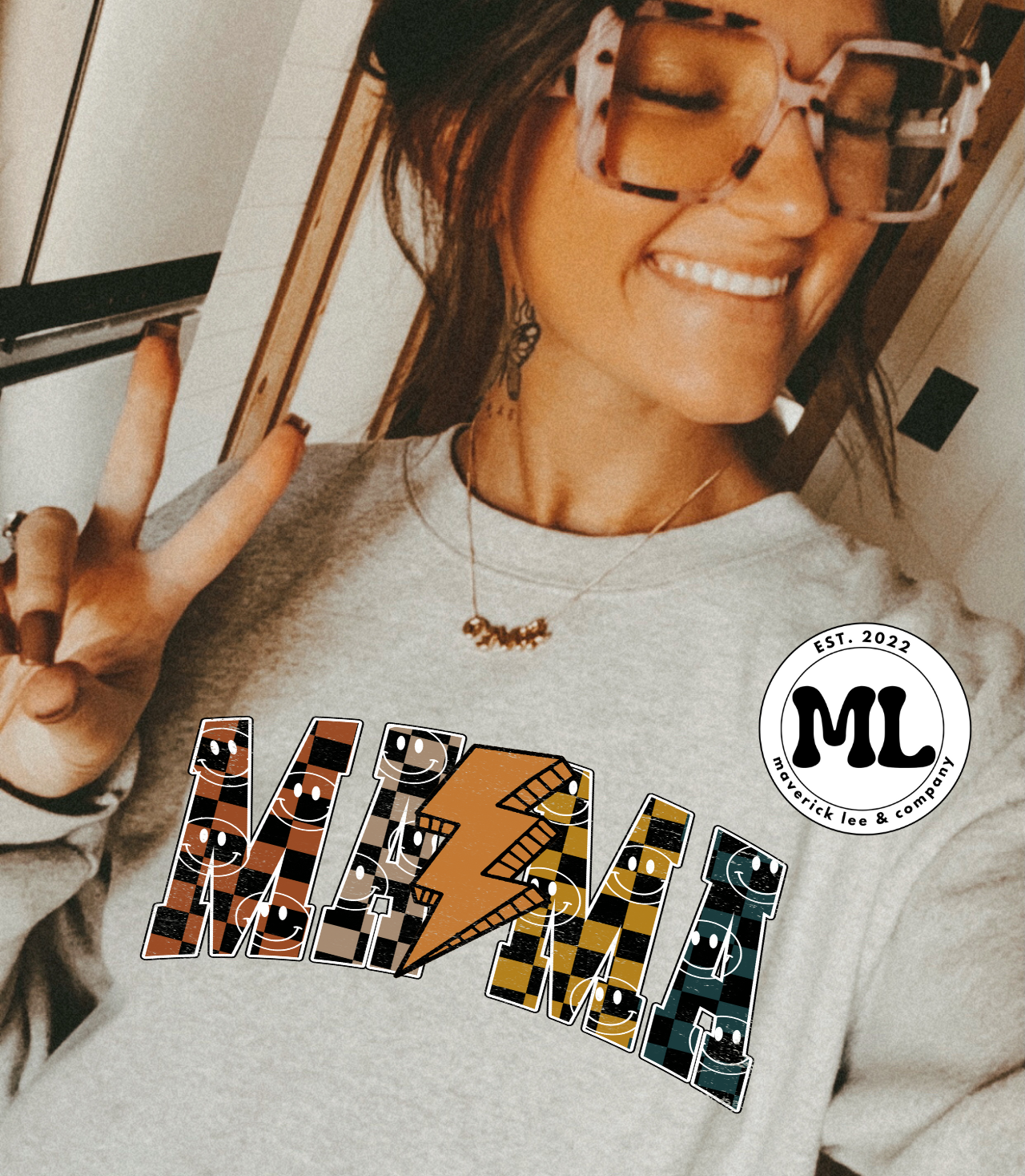 Mama checkered smiley