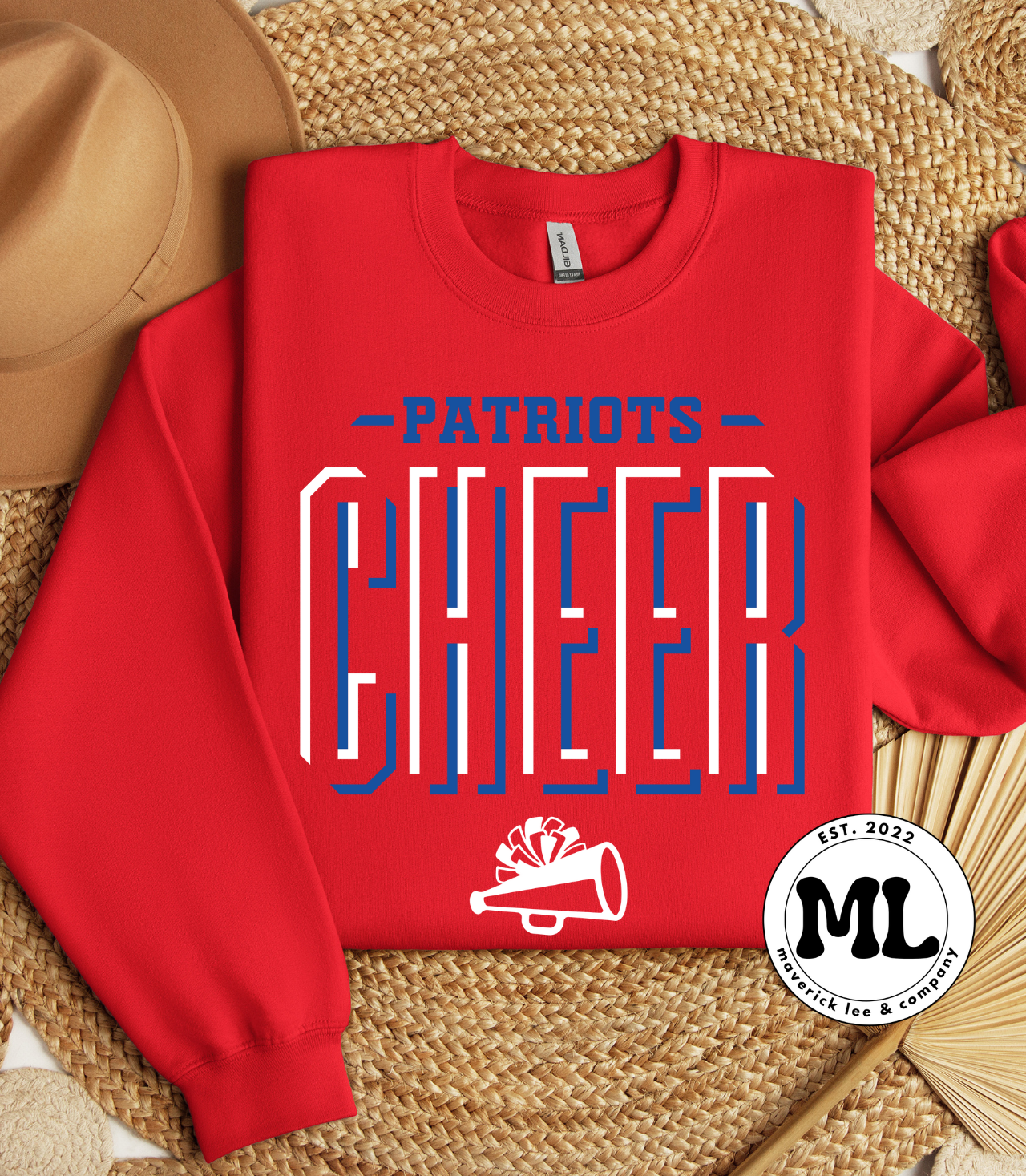 Patriots cheer lines