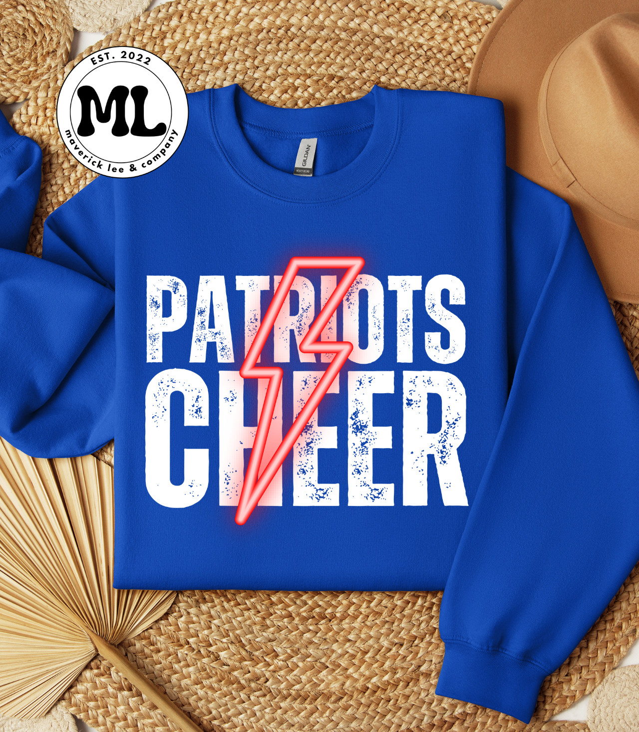 Patriots cheer distressed + bolt