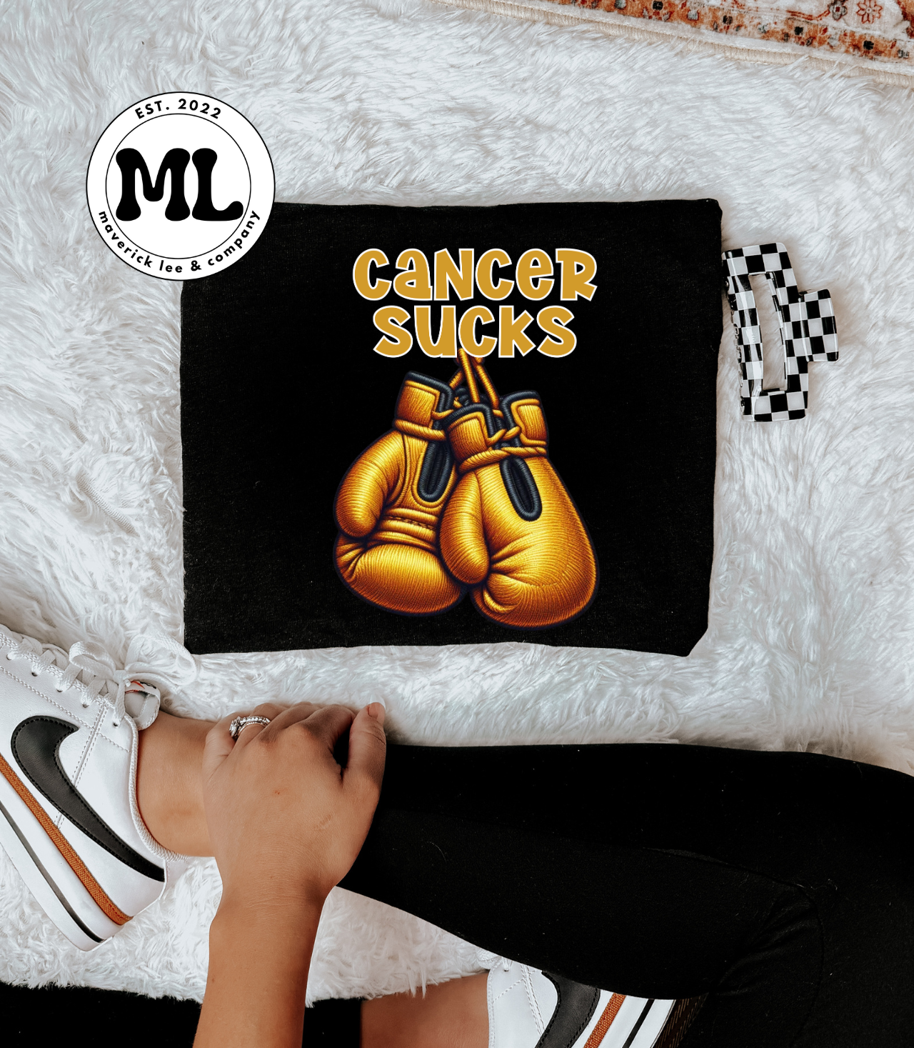 Cancer sucks – gold gloves
