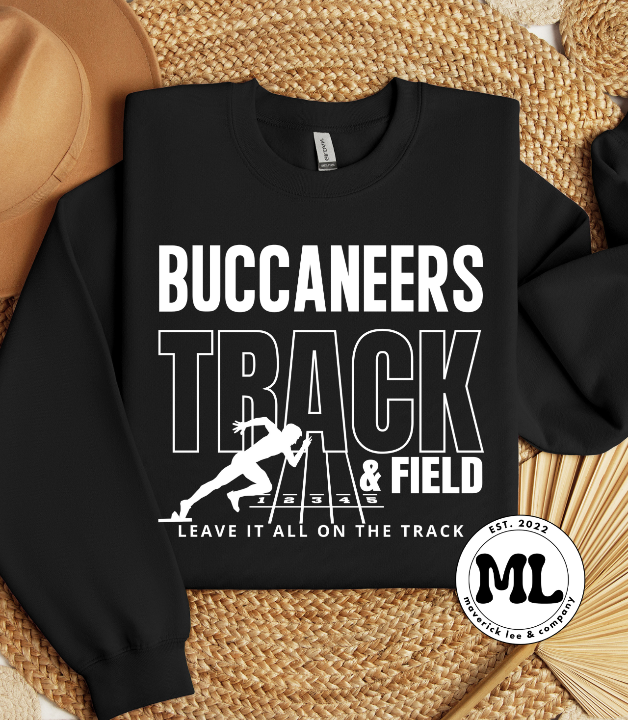 Buccaneers track and field – white