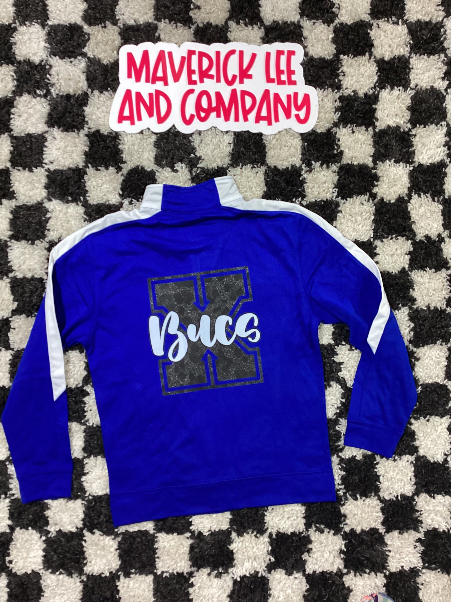 Small unisex jacket - front + back in stock