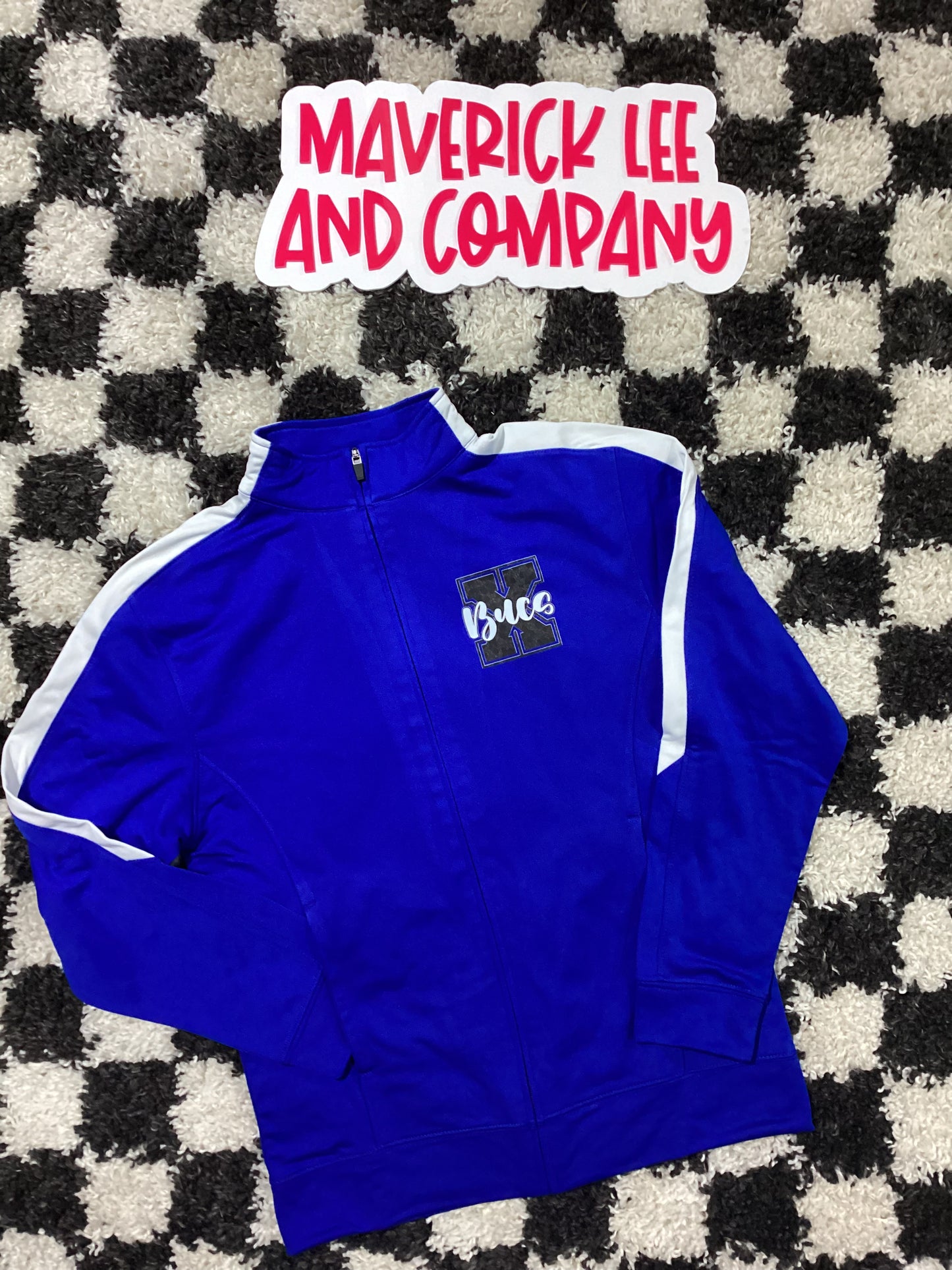 Small unisex jacket - front + back in stock
