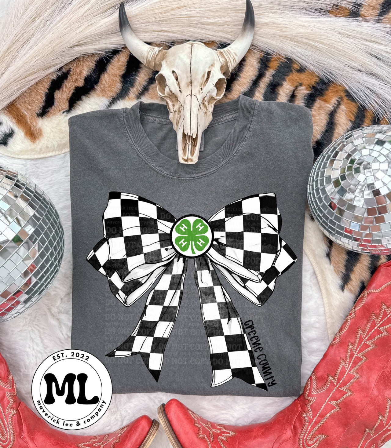 Greene County fair checkered bow