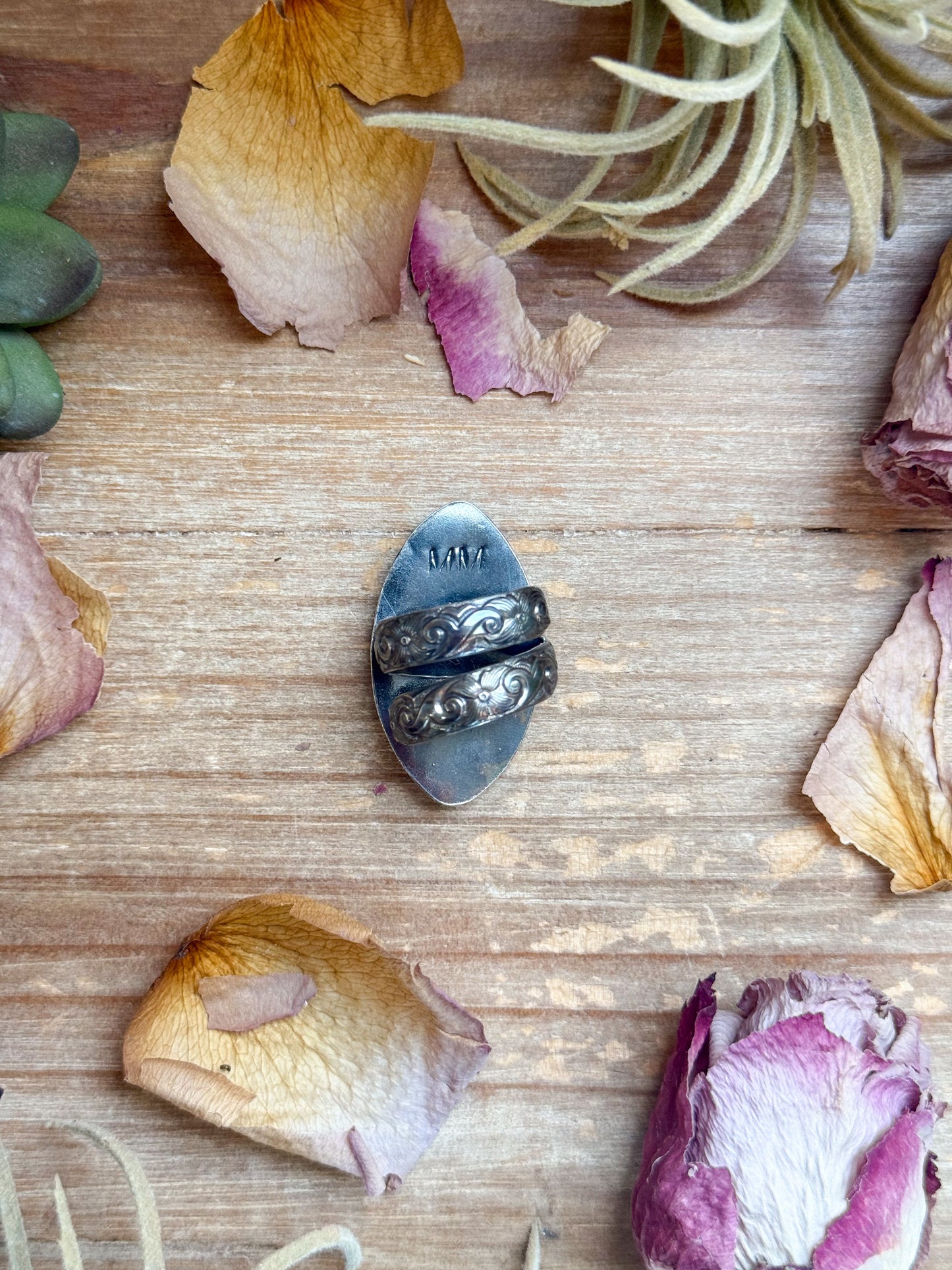 MJ Ring – Sterling Silver Adjustable Orange Spiny Oyster Ring