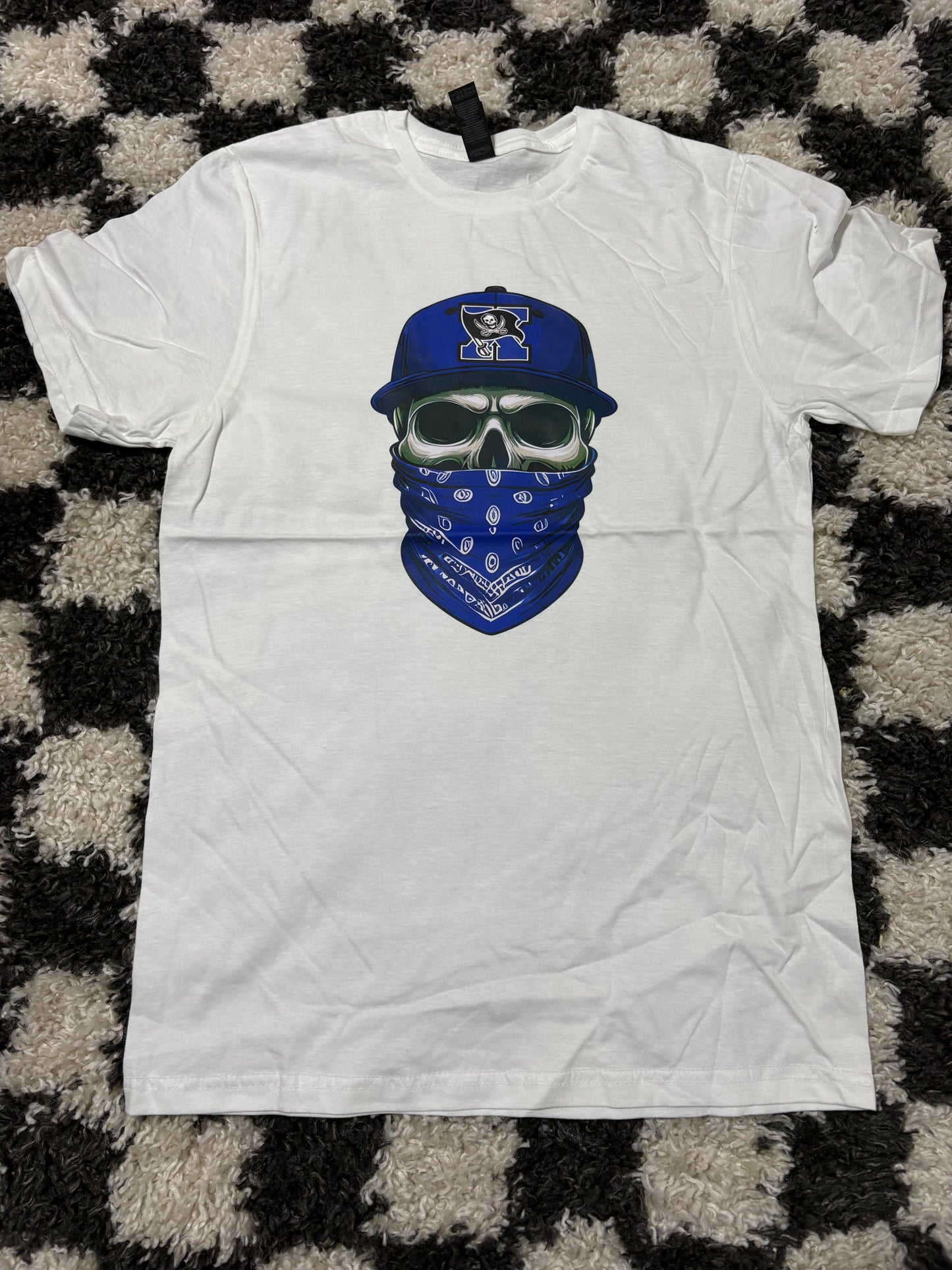 Small in stock tee