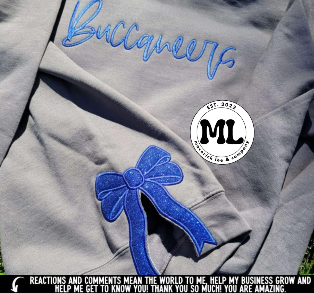 Mascot embroidered bow split sweatshirt