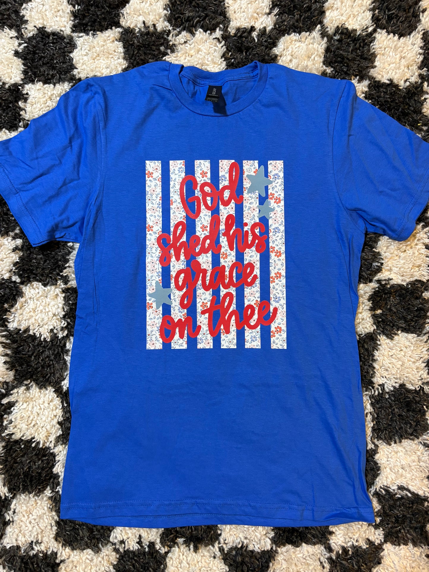 Small tee in stock