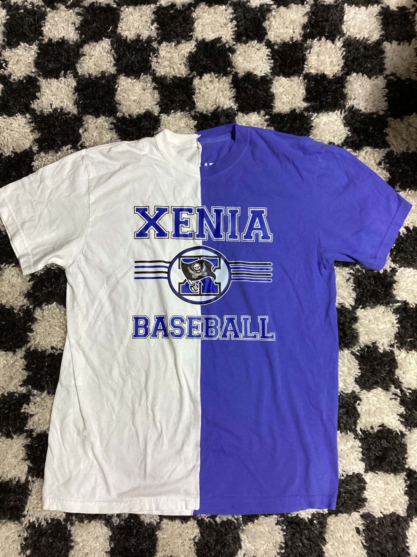 Large Xenia baseball split T-shirt – in stock