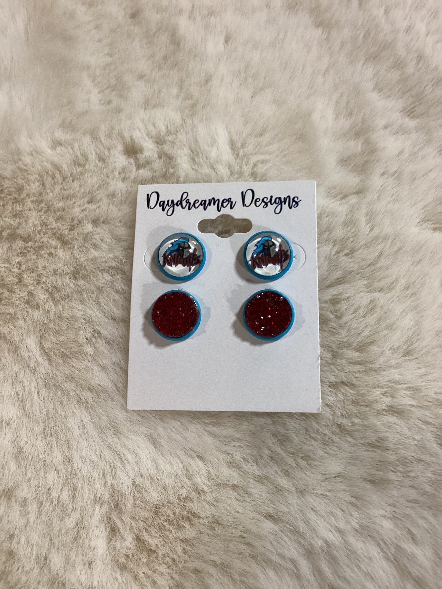 In stock earrings set ￼
