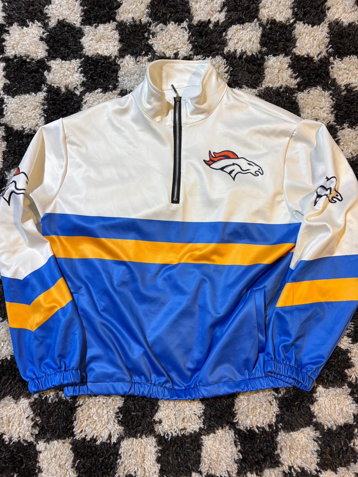 Discounted L quarter zip in stock