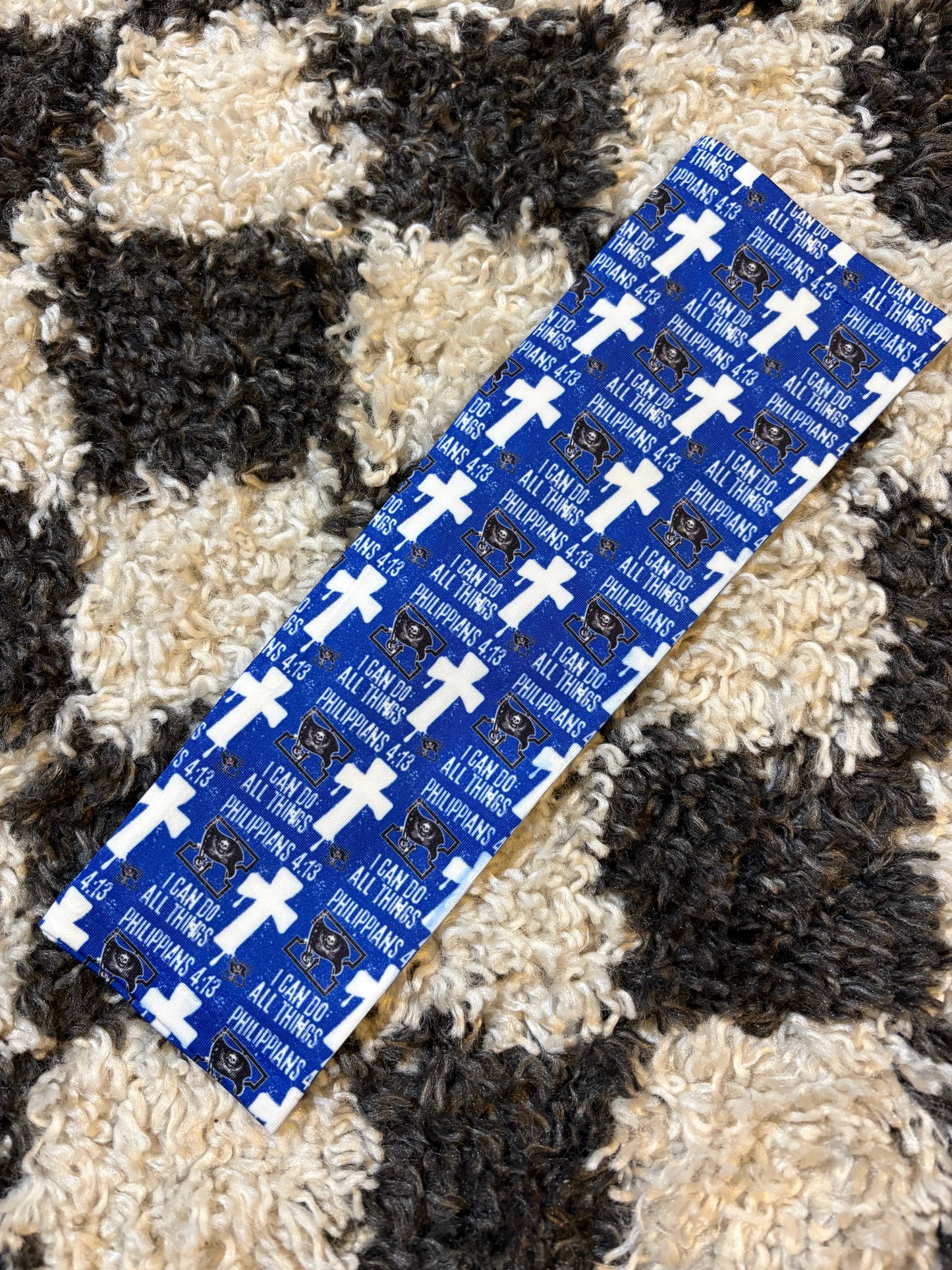 Youth Medium arm sleeve in stock