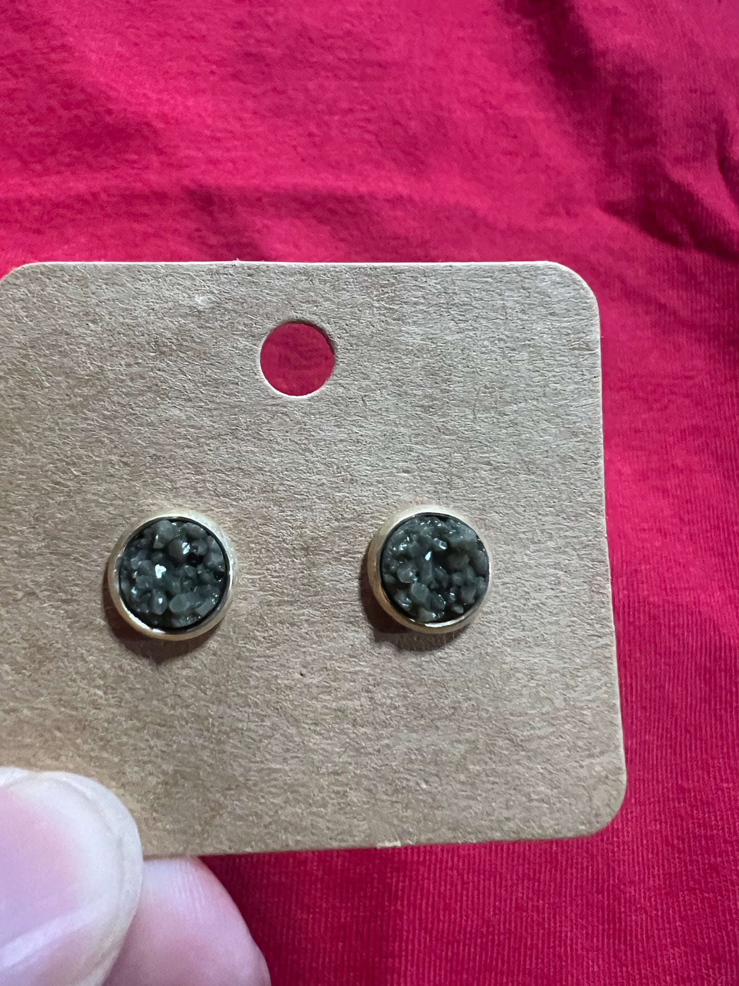 In stock earrings 8mm
