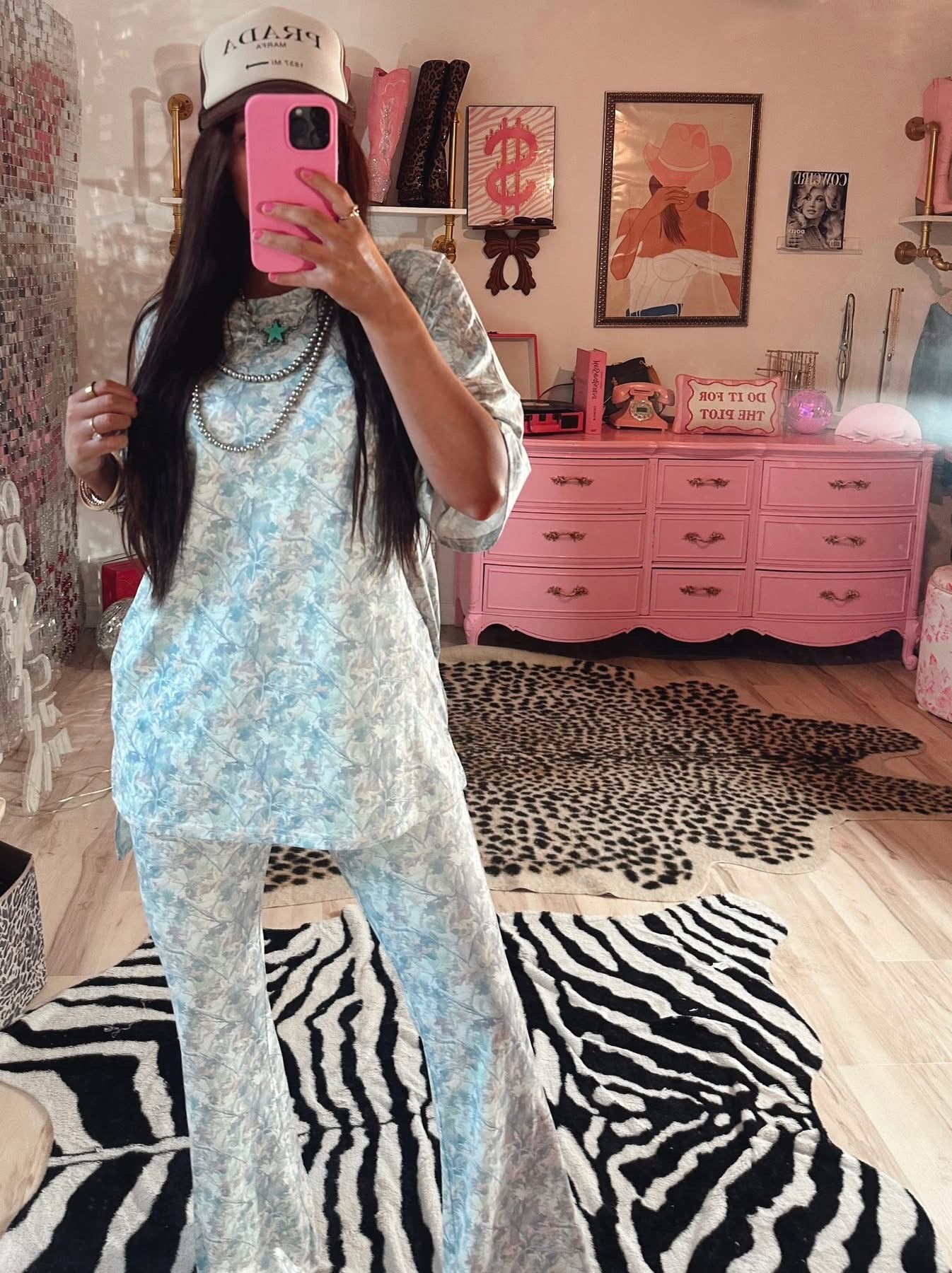 Main Character Matching Set In White Camo Preorder 🎱 🐆 🍒