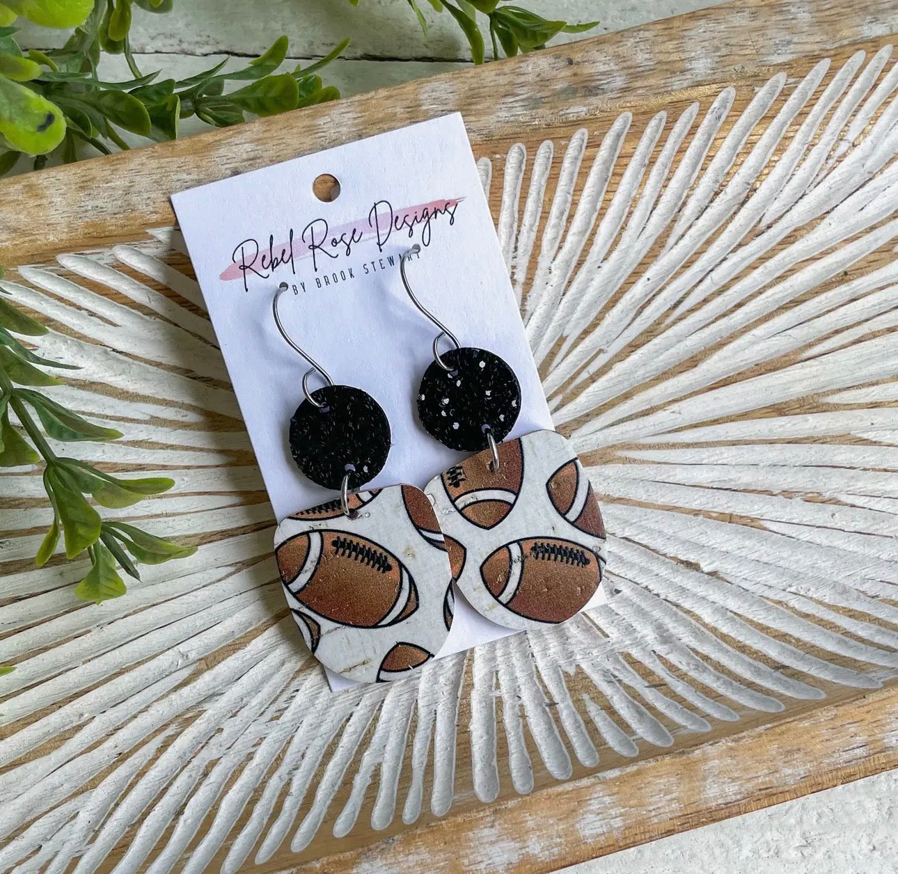 Cork/leather/wood earring collection