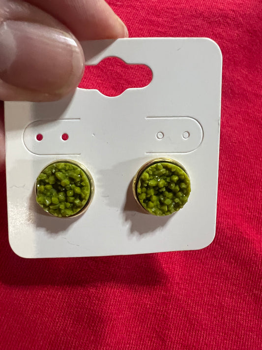 In stock earrings 12mm