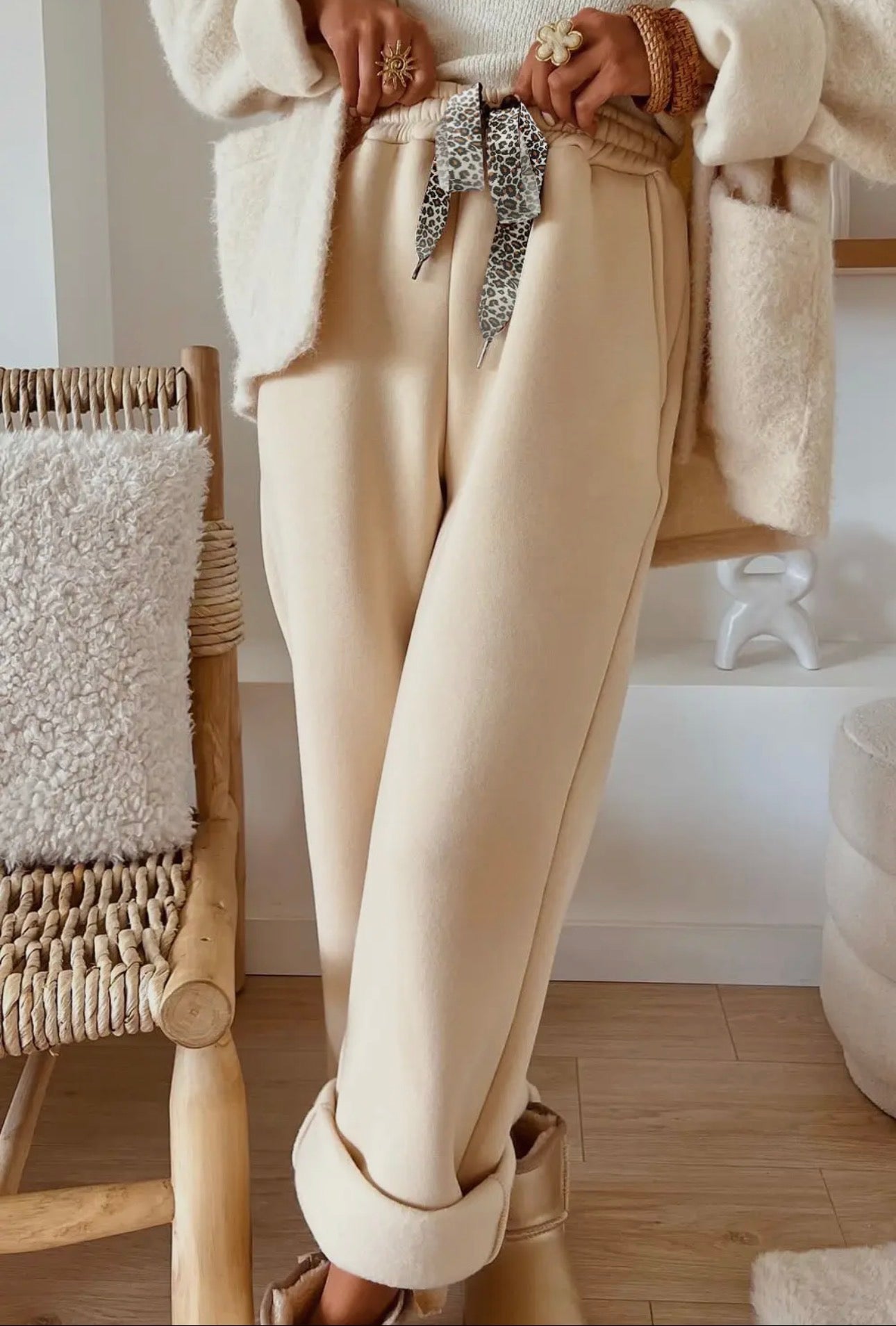 Fleece Lined Leopard Drawstring Elastic Waist Solid Pants