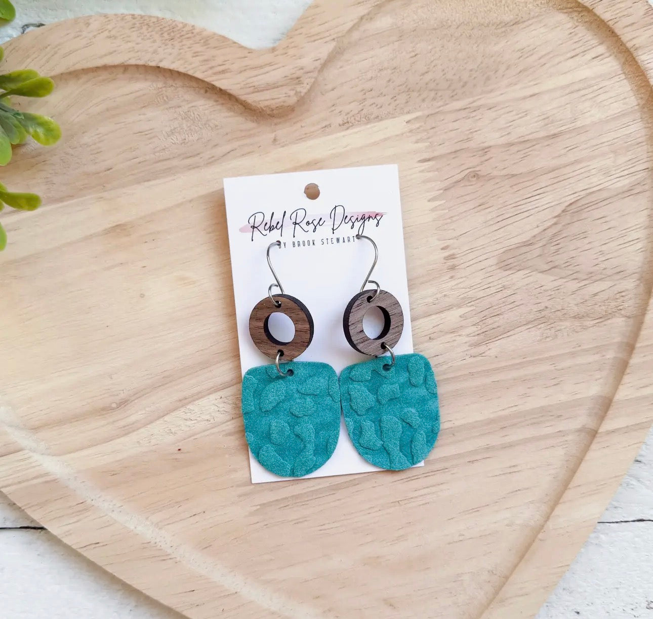 Cork/leather/wood earring collection