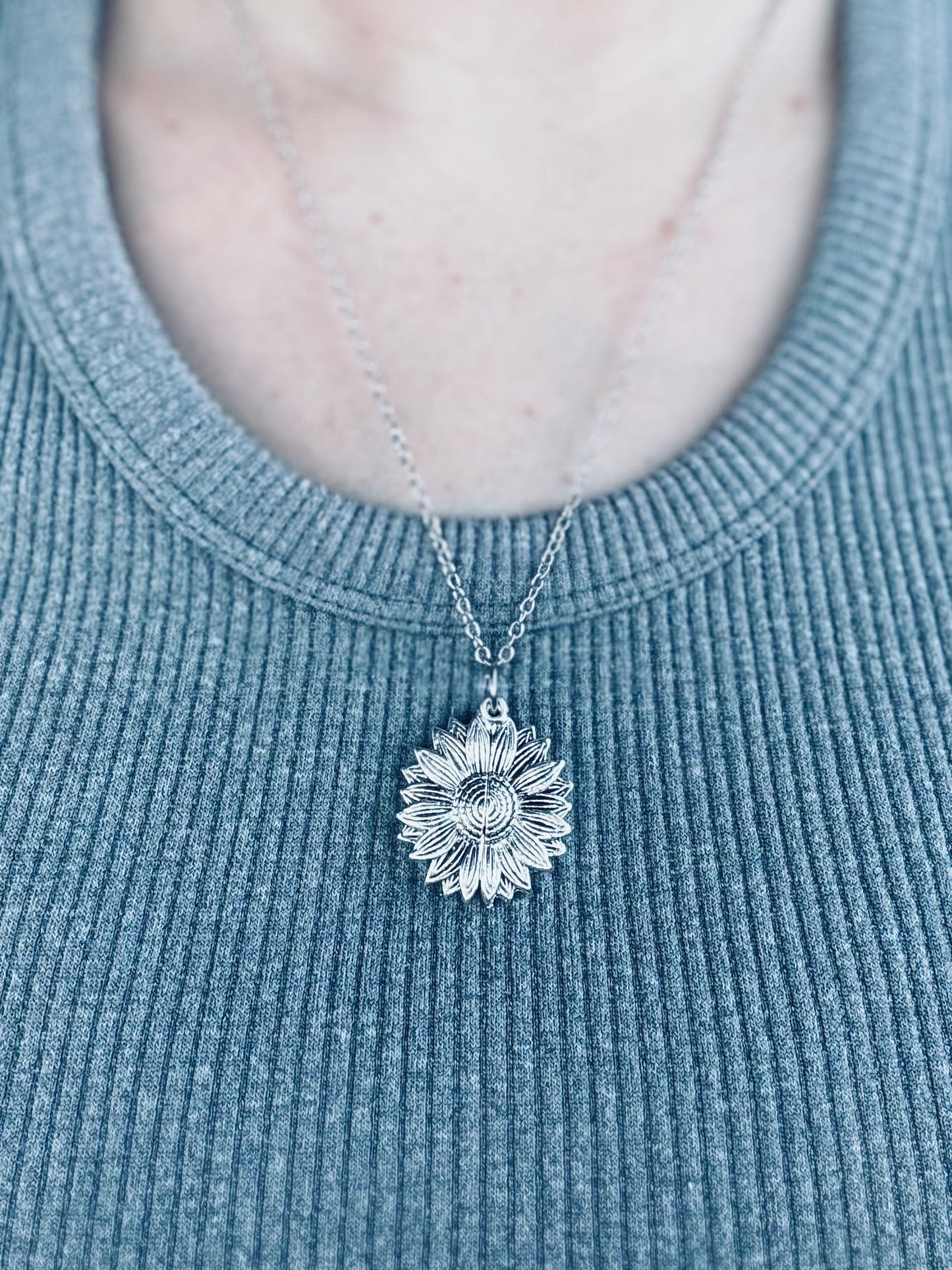 Jesus Loves You Hidden Sunflower Message Necklace - Hidden Message Necklace - Christian Jewelry - Engraved Christian Necklace - Christian Apparel - Necklace - Christian Gift