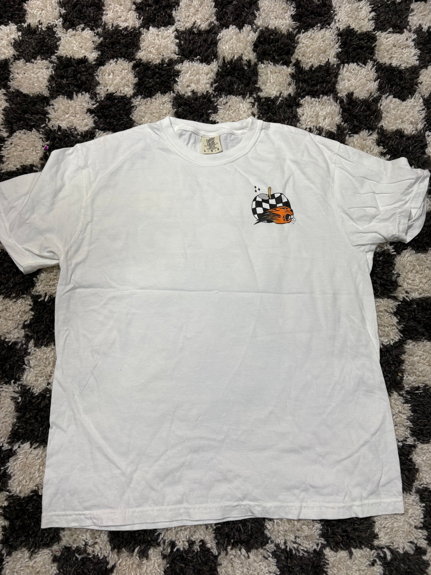 Large tee in stock