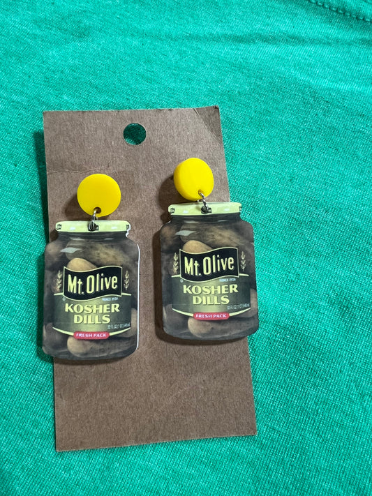 In stock earrings ￼