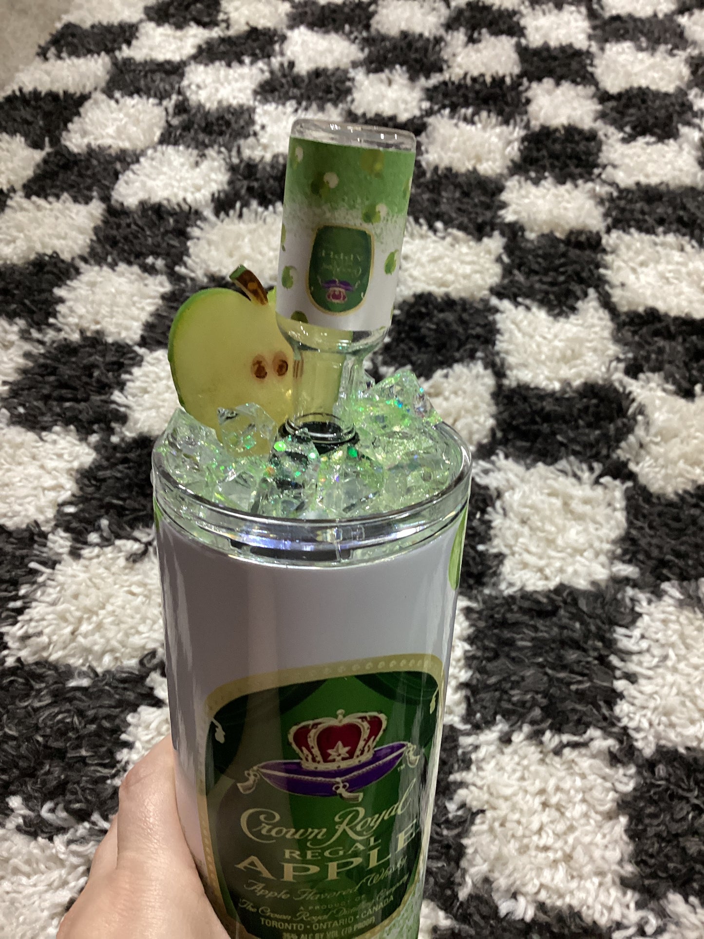 30 ounce iced lid Tumbler green apple