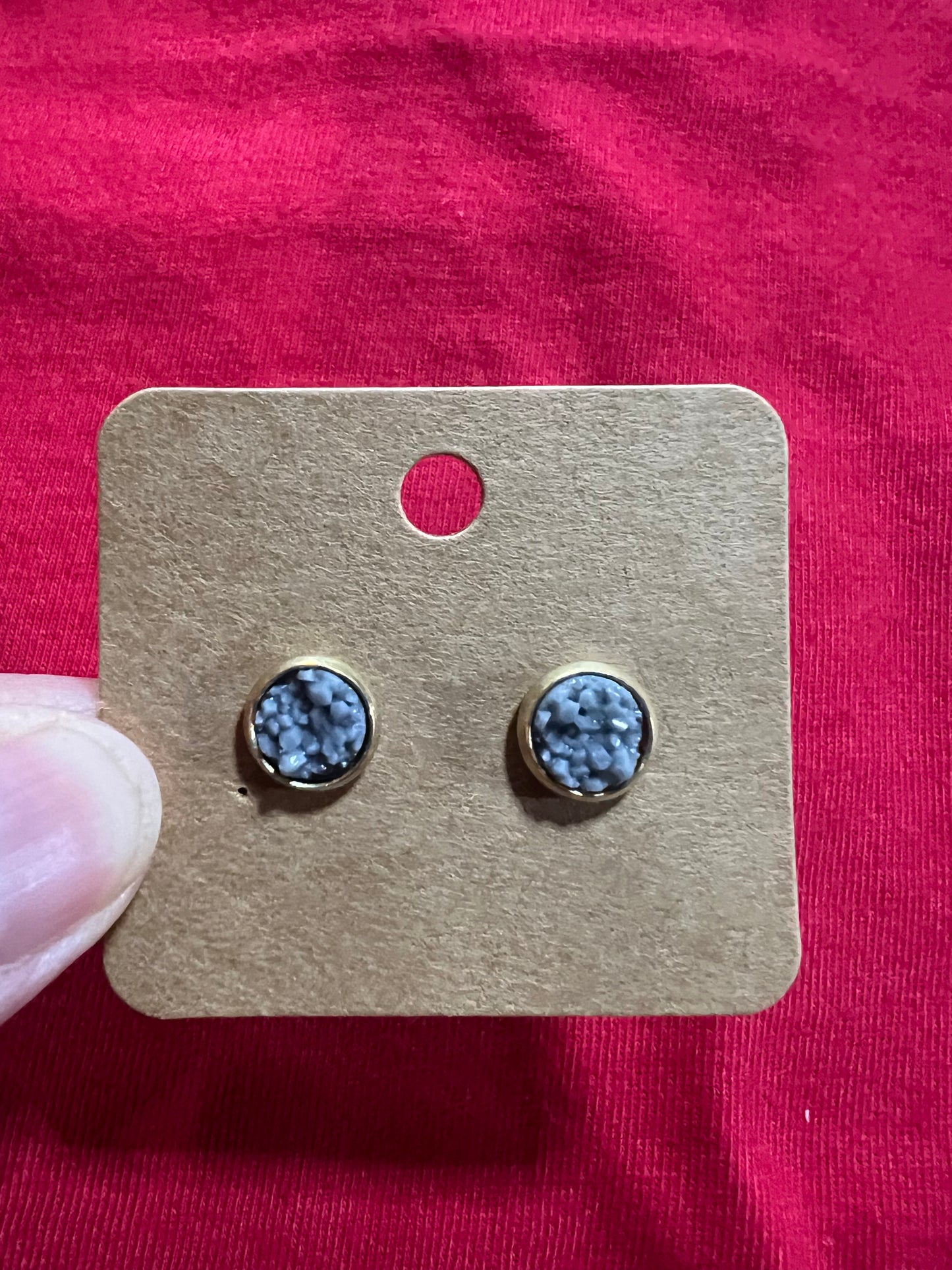 In stock earrings 8mm