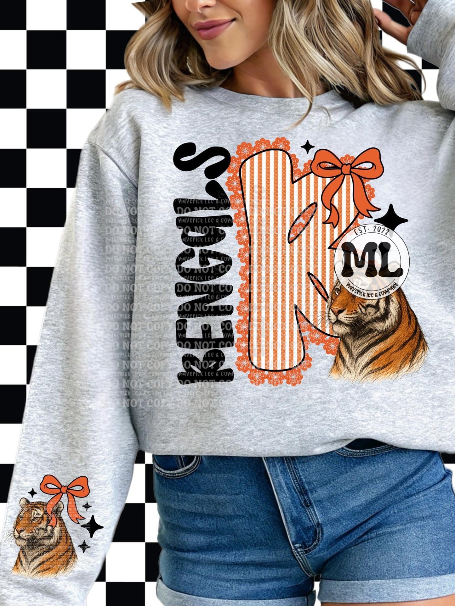 Seersucker football with sleeve collection