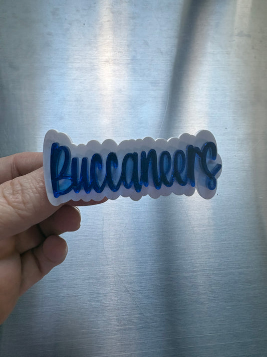 Buccaneers alligator hair clip – in stock