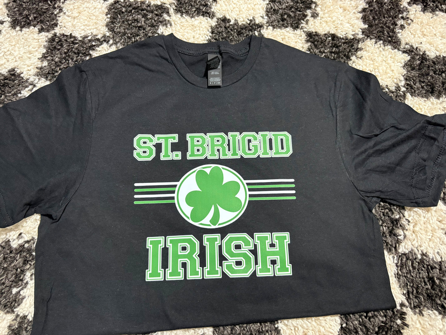 Small tee in stock