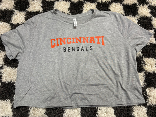 2X crop tee in stock