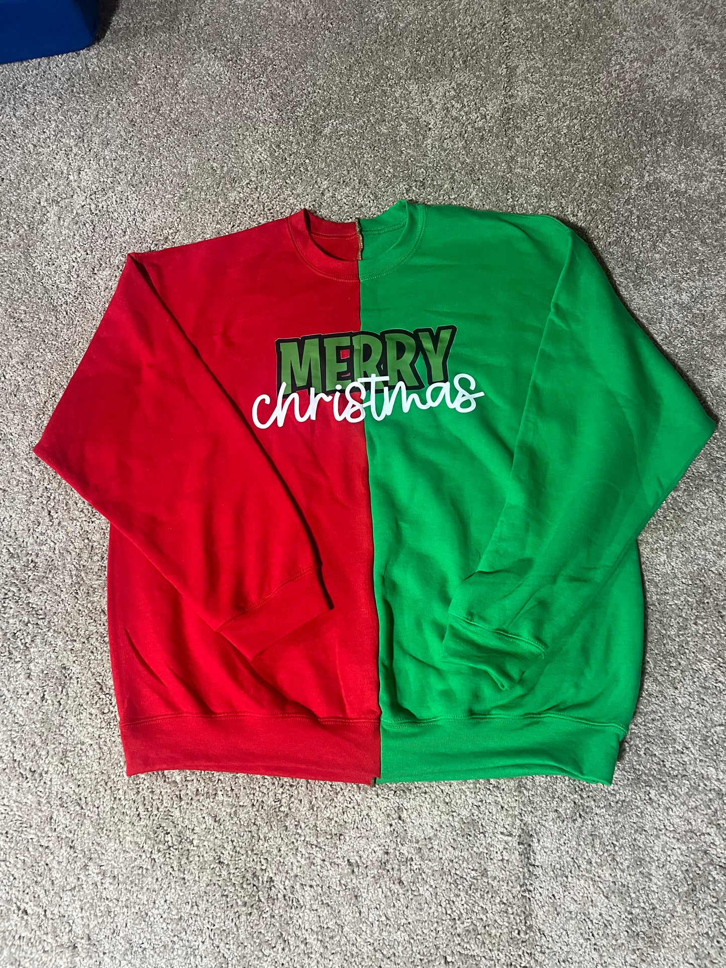 XL Merry Christmas split sweatshirt – in stock