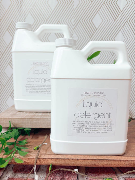 Liquid laundry detergent