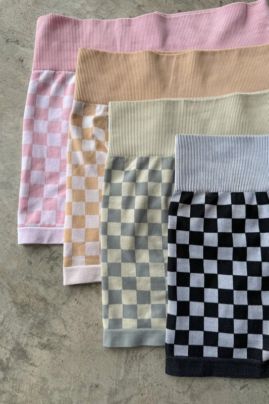 Checkered Set