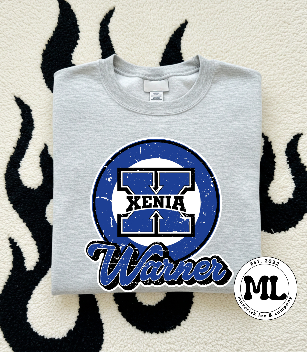 Warner circle logo, distressed
